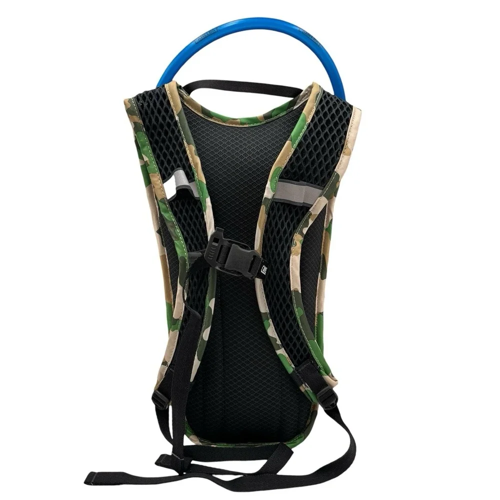 CamelBak MULE Kids Mini Hydration Reservoir Backpack 50oz 1.5L Camo Print